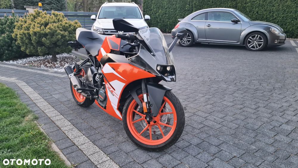 KTM RC 125 - 9