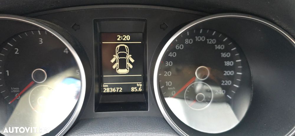 VOLKSWAGEN Golf 2013 — imagine 13