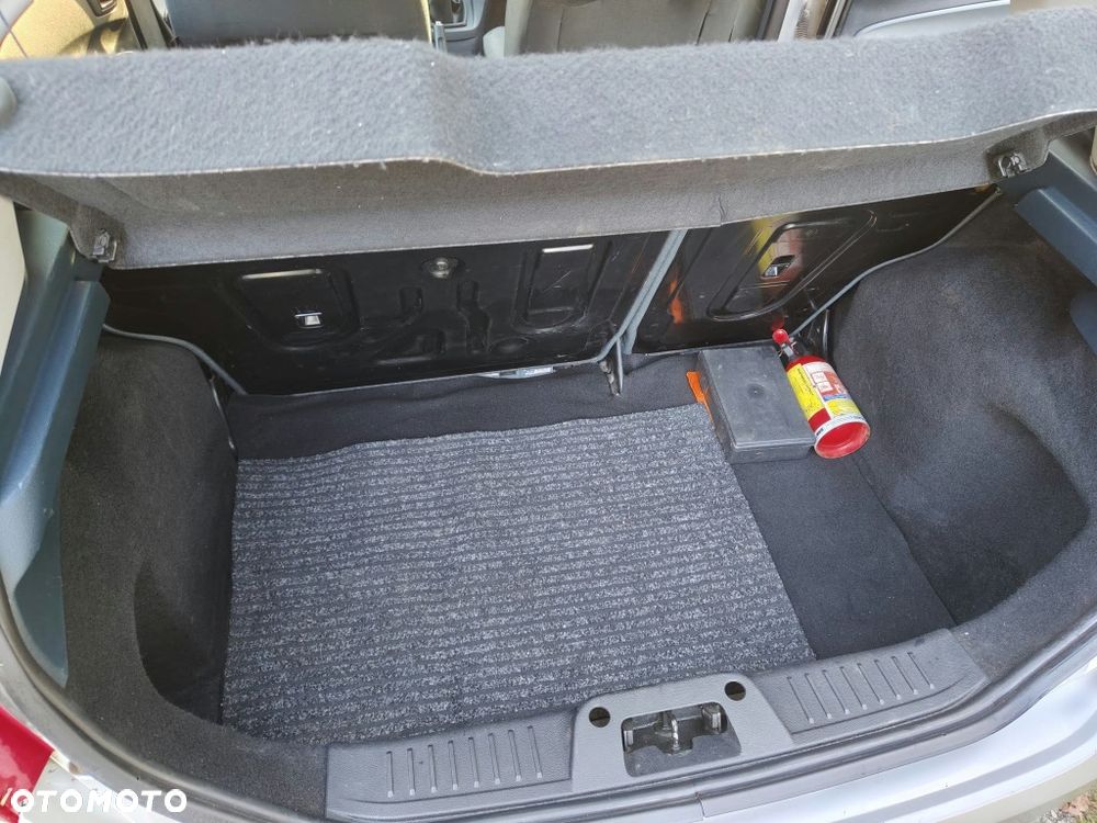 Ford Fiesta - 8