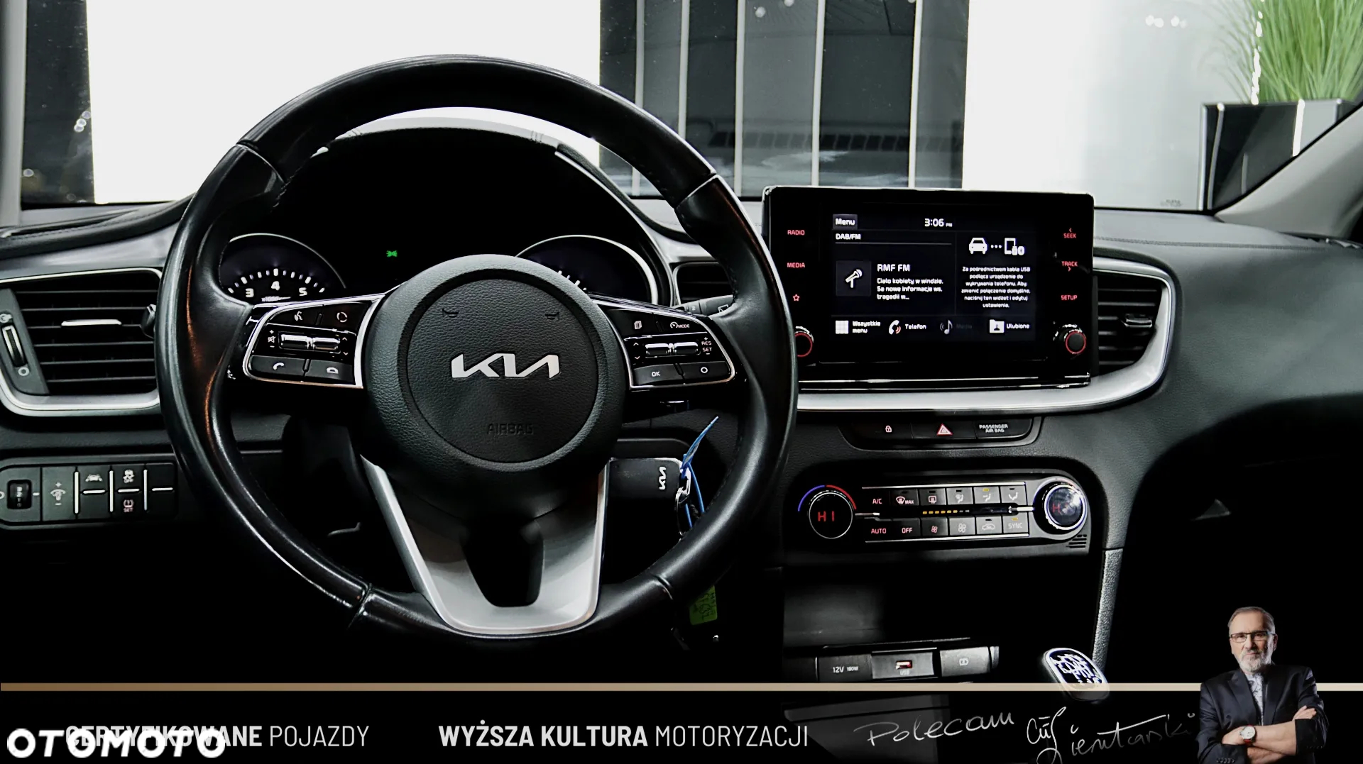 Kia XCeed 1.5 T-GDI M - 14