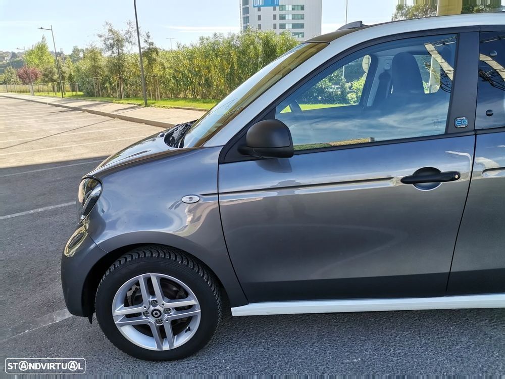 Smart ForFour EQ - 23