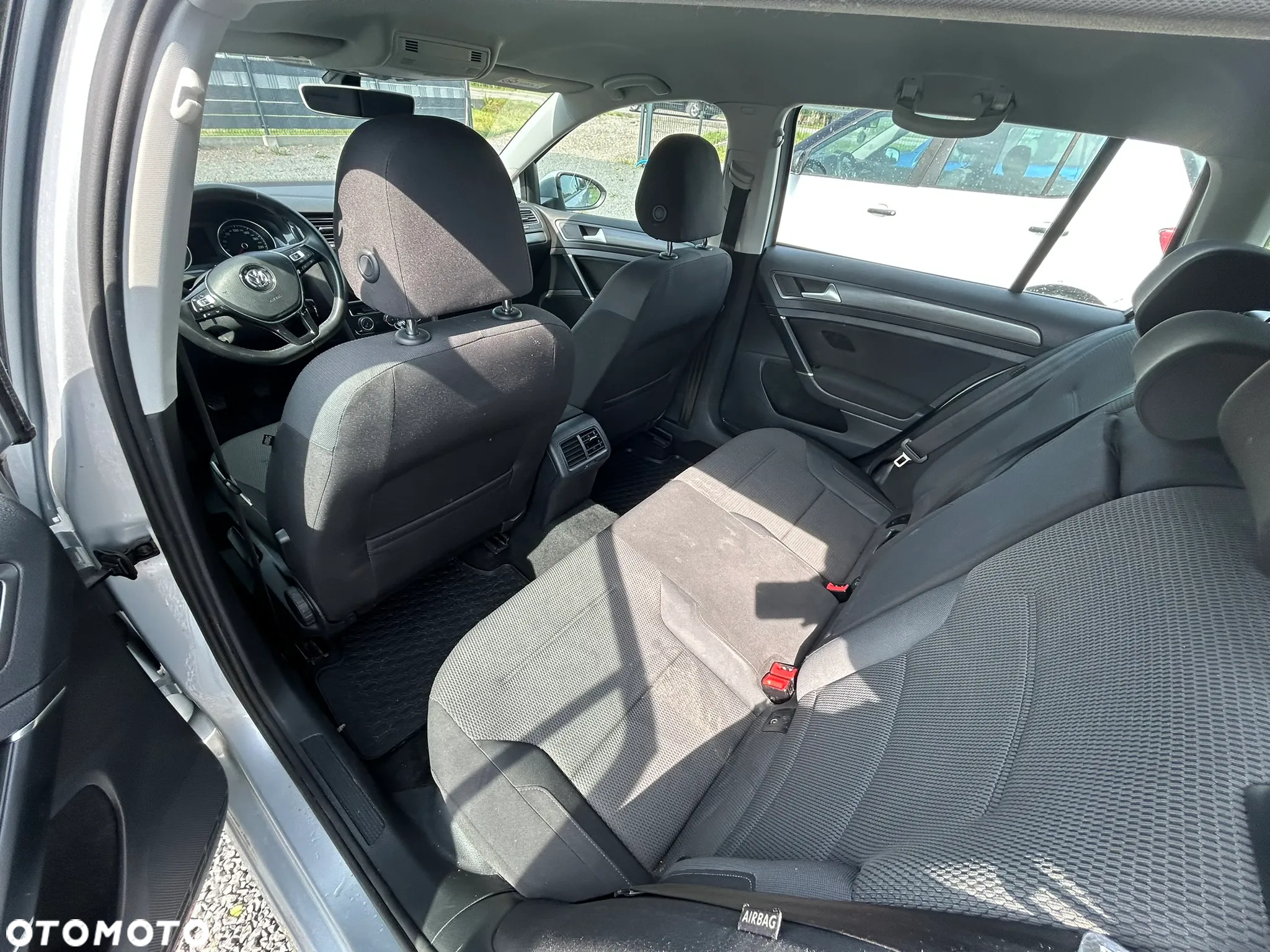 Volkswagen Golf VII 1.6 TDI BMT Comfortline - 6