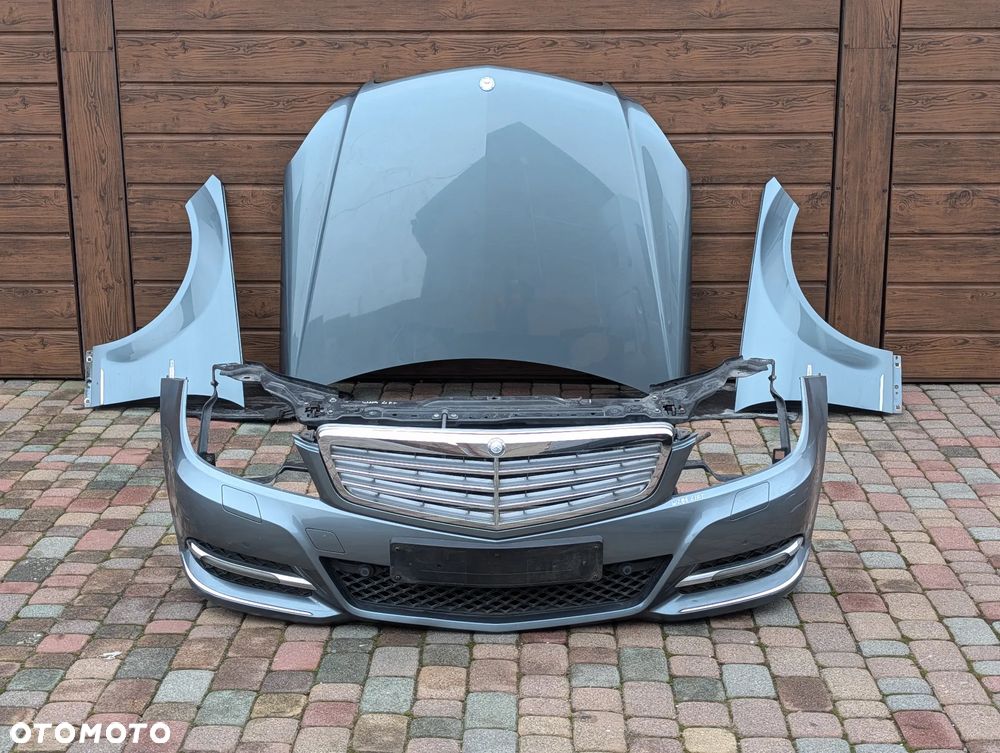 ZDERZAK PAS PRZEDNI MASKA BŁOTNIKI PRZÓD MERCEDES C-KLASA W204 LIFT 1.8 CGI 779