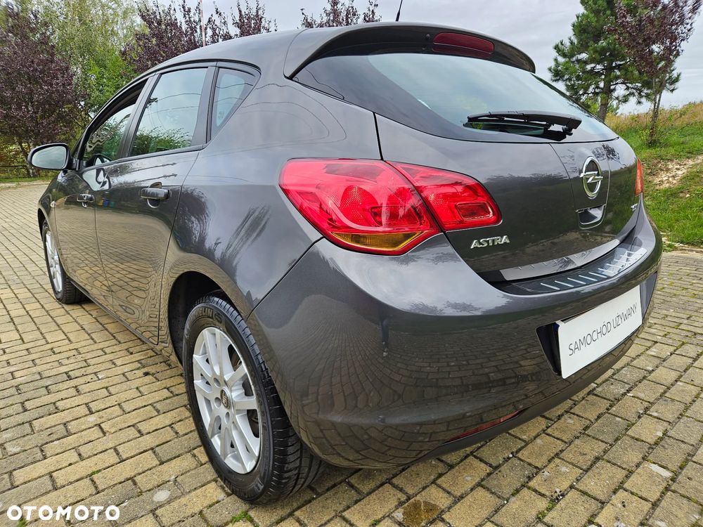 Opel Astra III 1.7 CDTI Sport - 10