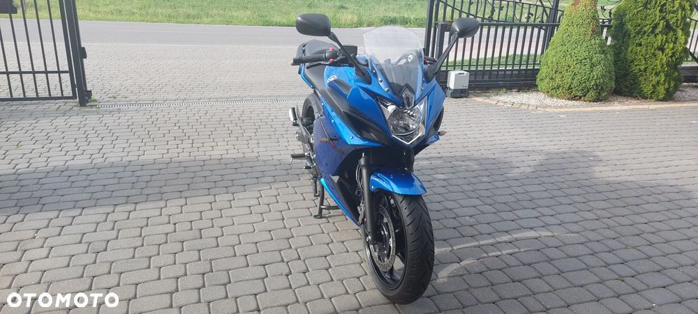 Yamaha XJ - 28