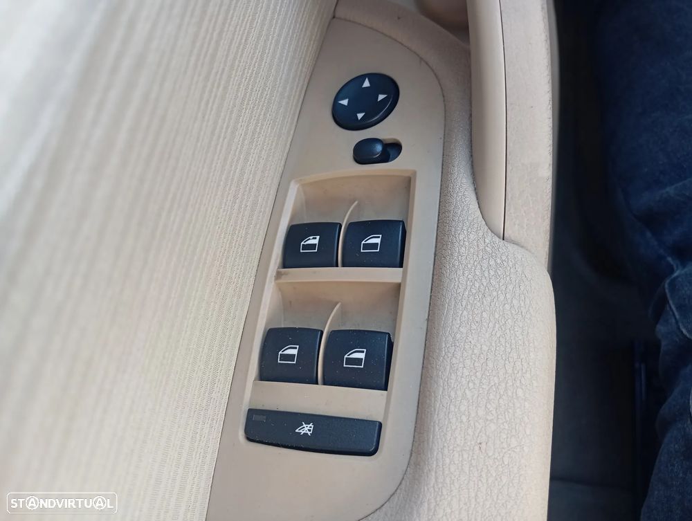 BMW X1 20 d sDrive - 10