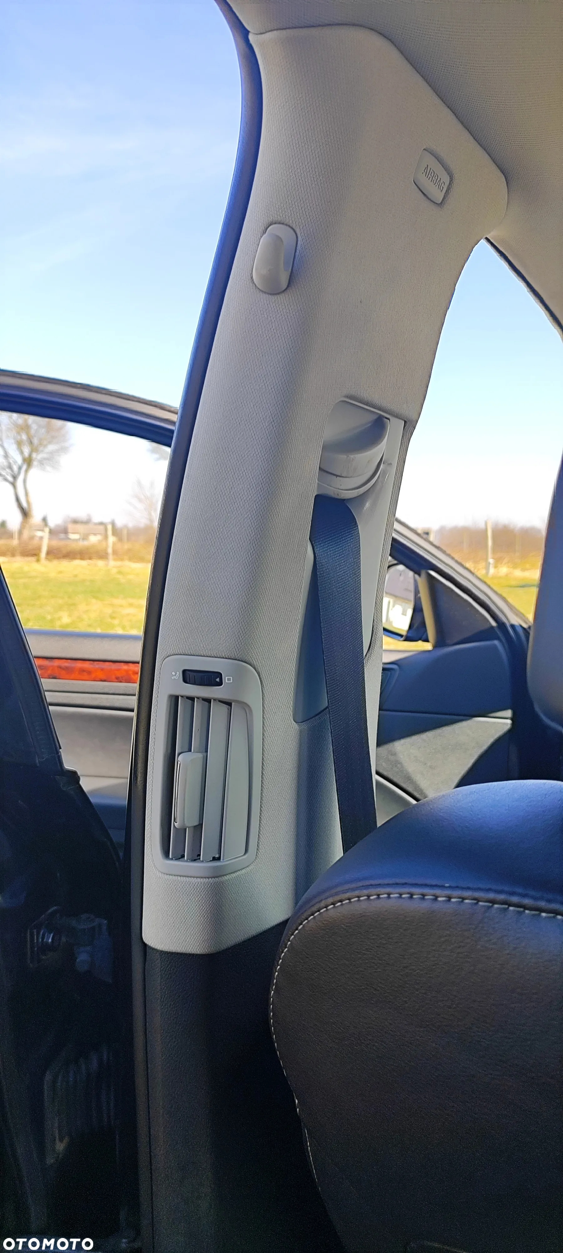 Skoda Superb 2.0 TDI Elegance DSG - 30