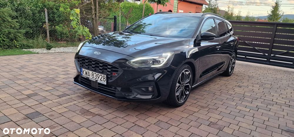 Ford Focus - 1