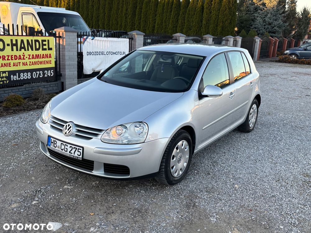 Volkswagen Golf - 4
