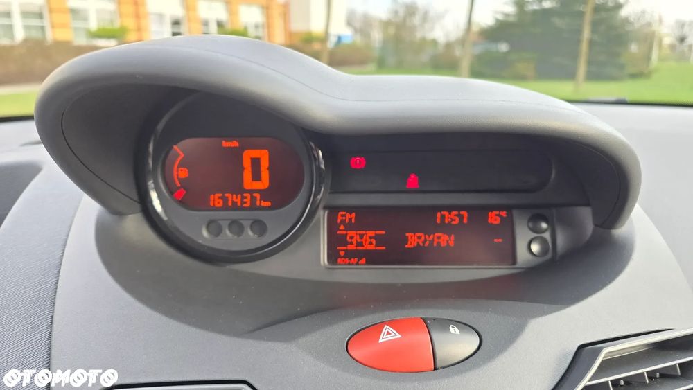 Renault Twingo - 15
