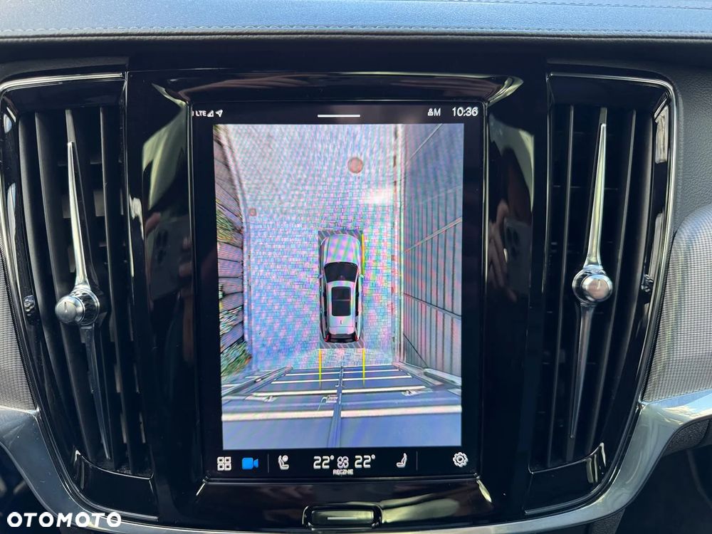 Volvo V90 B5 B Ultimate Dark - 31