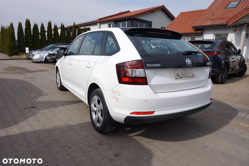 SKODA RAPID NH3 HB 2014 LF9E 1.2 TSI CBZA 86KM MFX BIAŁY na części - 3