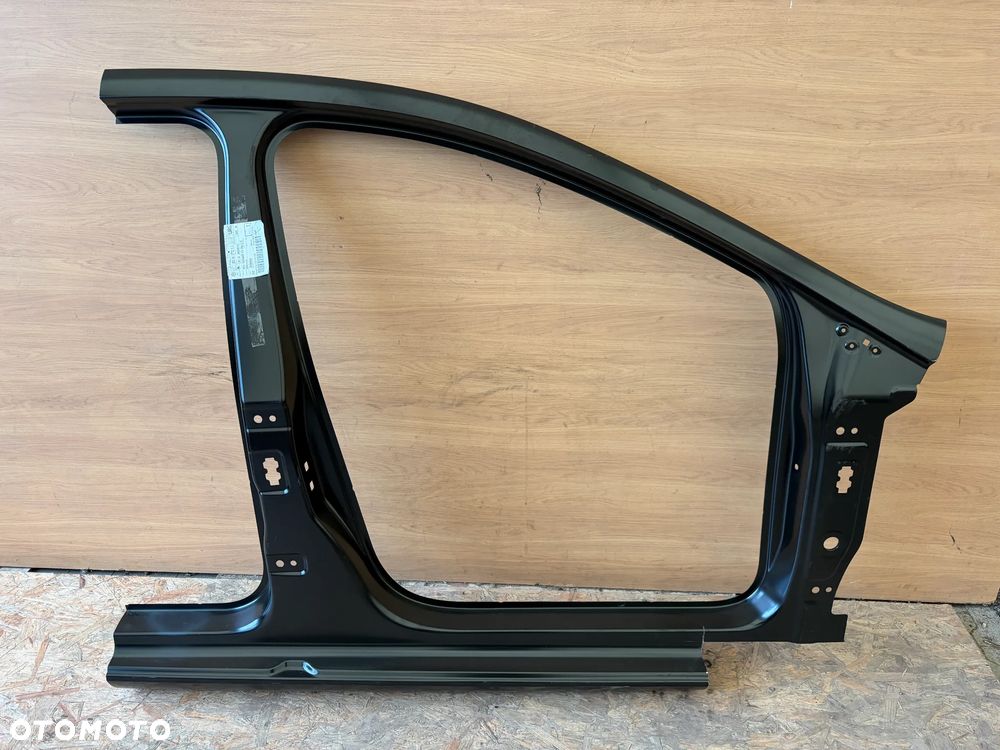 Poszycie słupek próg prawa strona SEAT LEON III 12-19 5F9809836 - 1