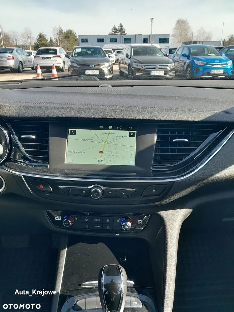 Opel Insignia 1.5 T Elite S&S - 12