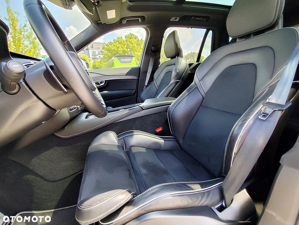 Volvo XC 90 D5 SCR AWD R-Design 7os - 7