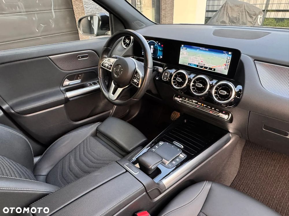 Mercedes-Benz GLA 220 d Progressive - 22