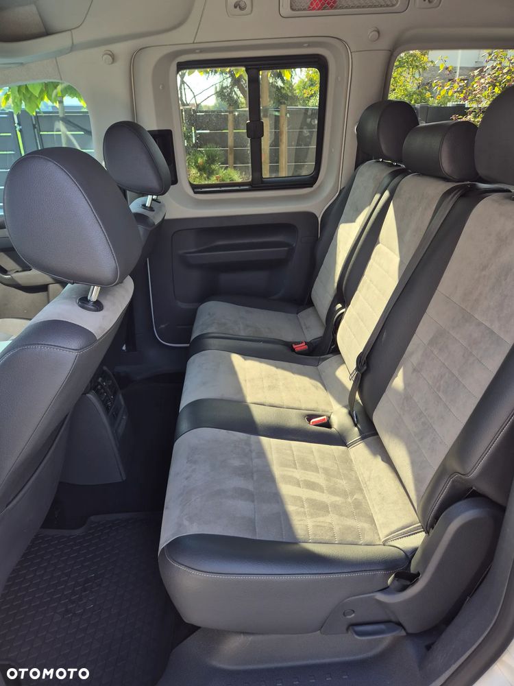 Volkswagen Caddy Comfortline Edition 4Motion DSG - 19