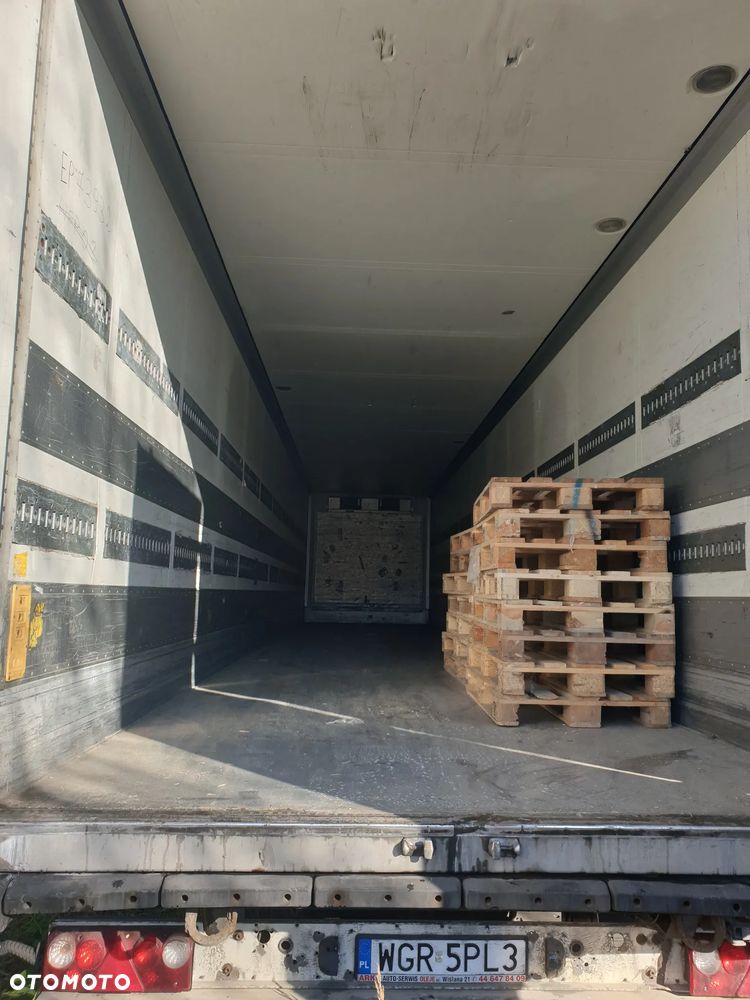 Schmitz Cargobull SKO 24 - 4