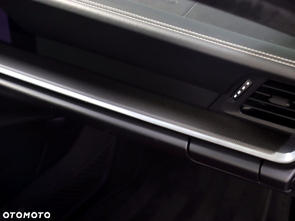 Porsche 911 Turbo S - 19