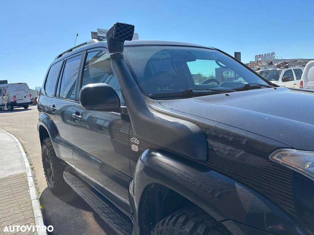 Toyota Land Cruiser 3.0l Turbo D-4D A/T AVS Luxury - 25