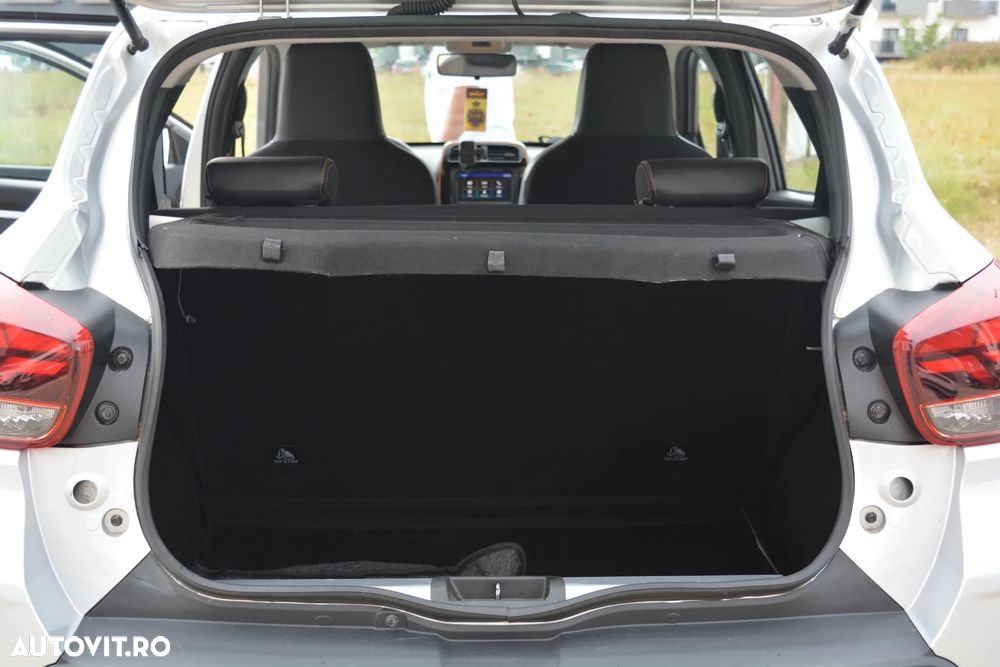 Dacia Spring Comfort Plus - 15
