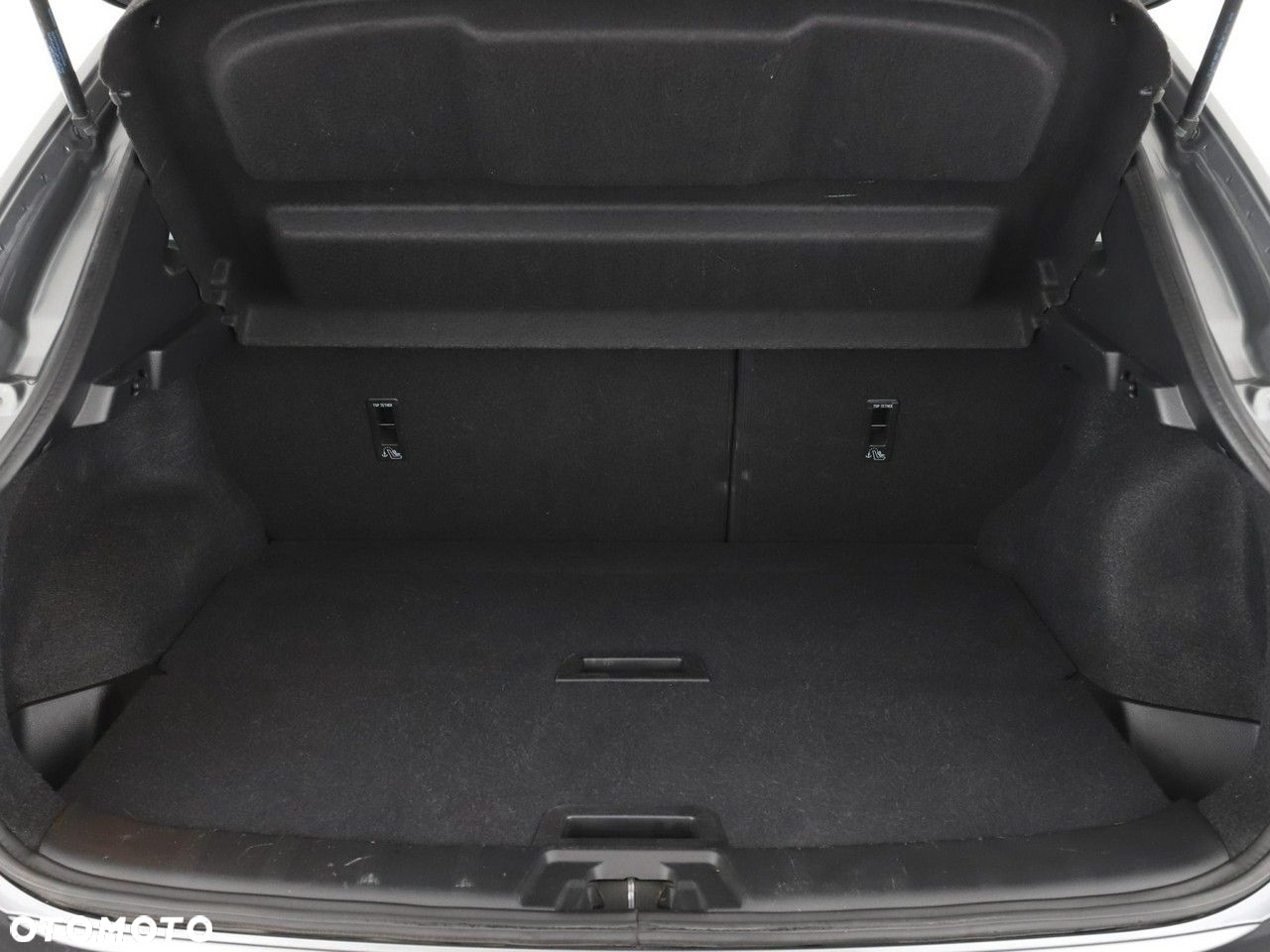 Nissan Qashqai 1.6 DCi N-Connecta Xtronic - 20