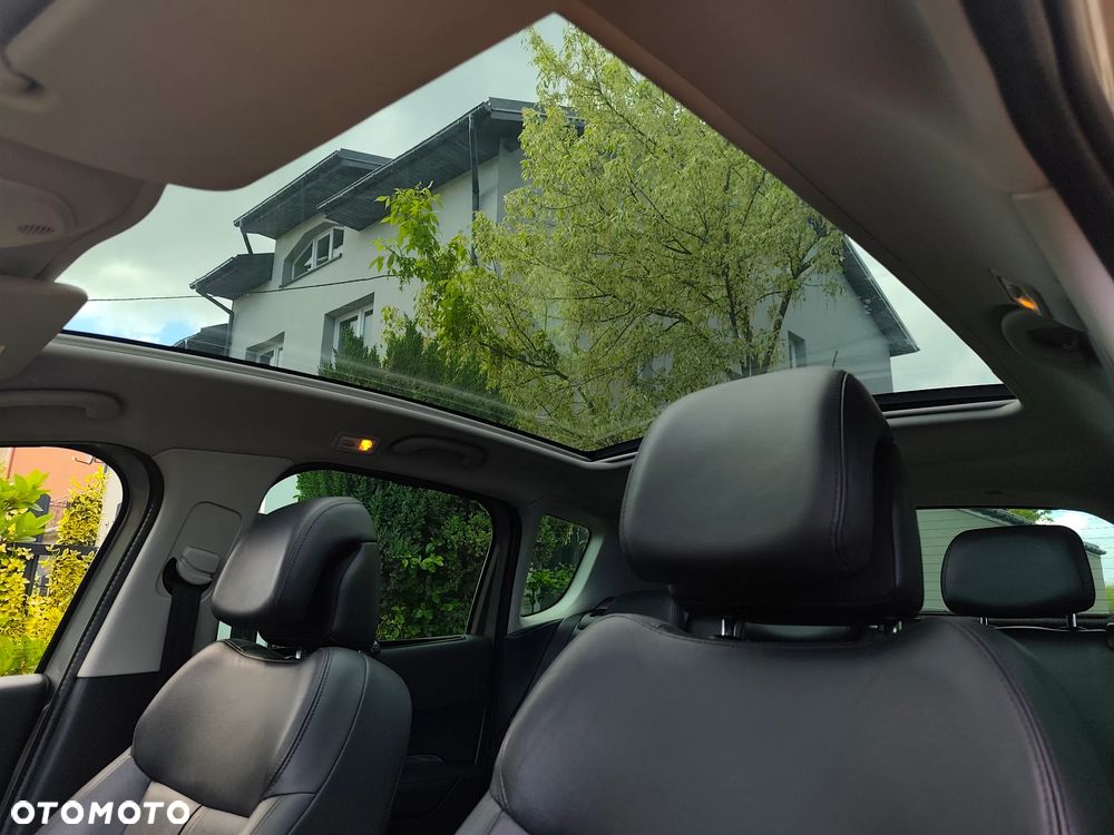 Peugeot 3008 1.6 BlueHDi Allure S&S - 11