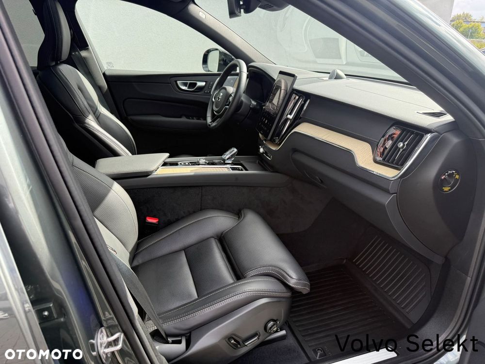 Volvo XC 60 - 29