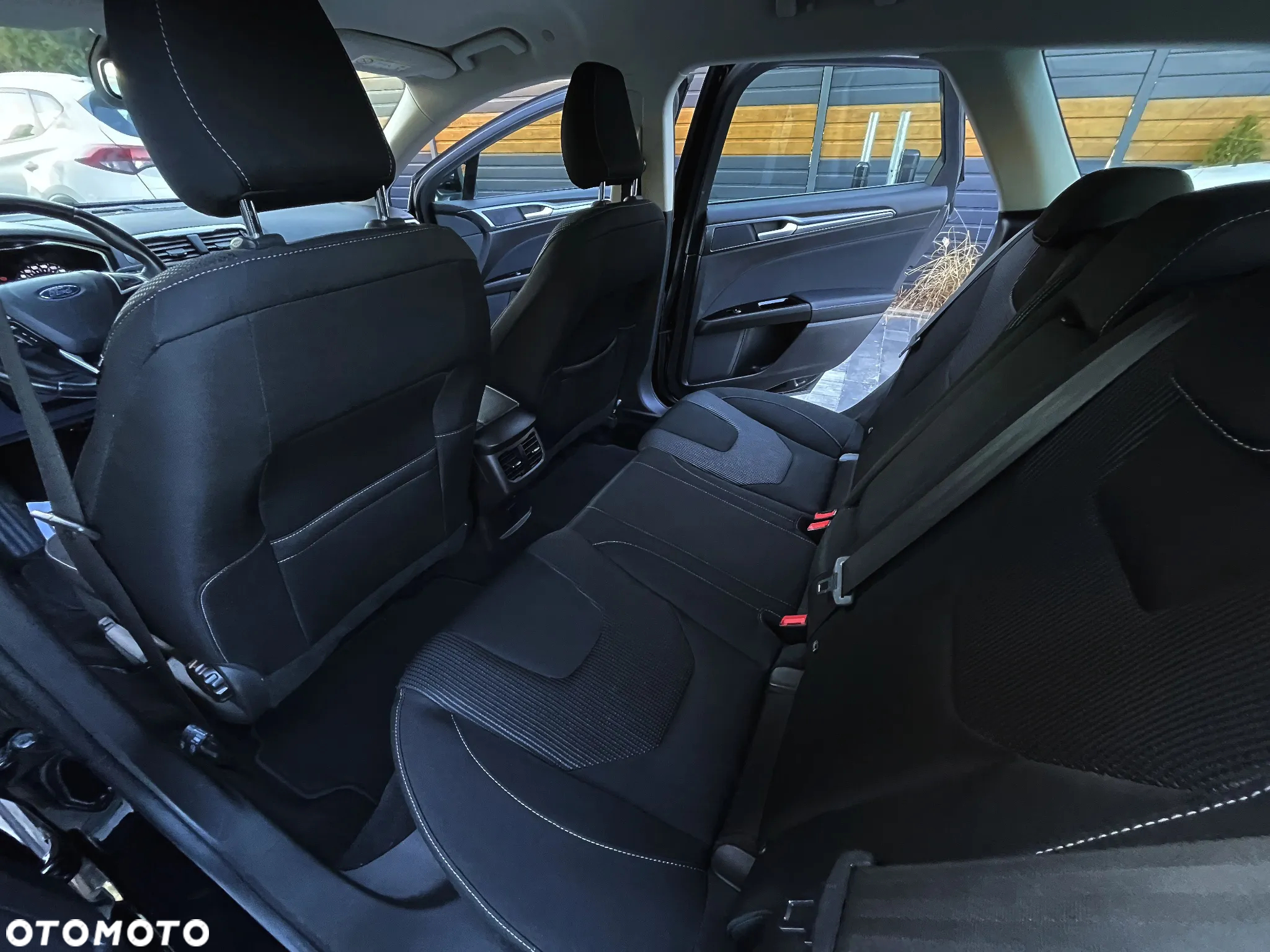 Ford Mondeo - 19