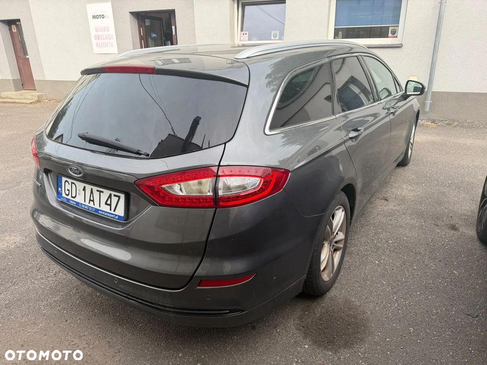 Ford Mondeo 2.0 TDCi Titanium PowerShift - 4