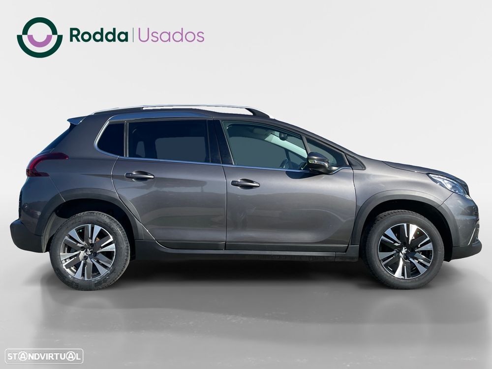 Peugeot 2008 1.2 PureTech Allure - 4