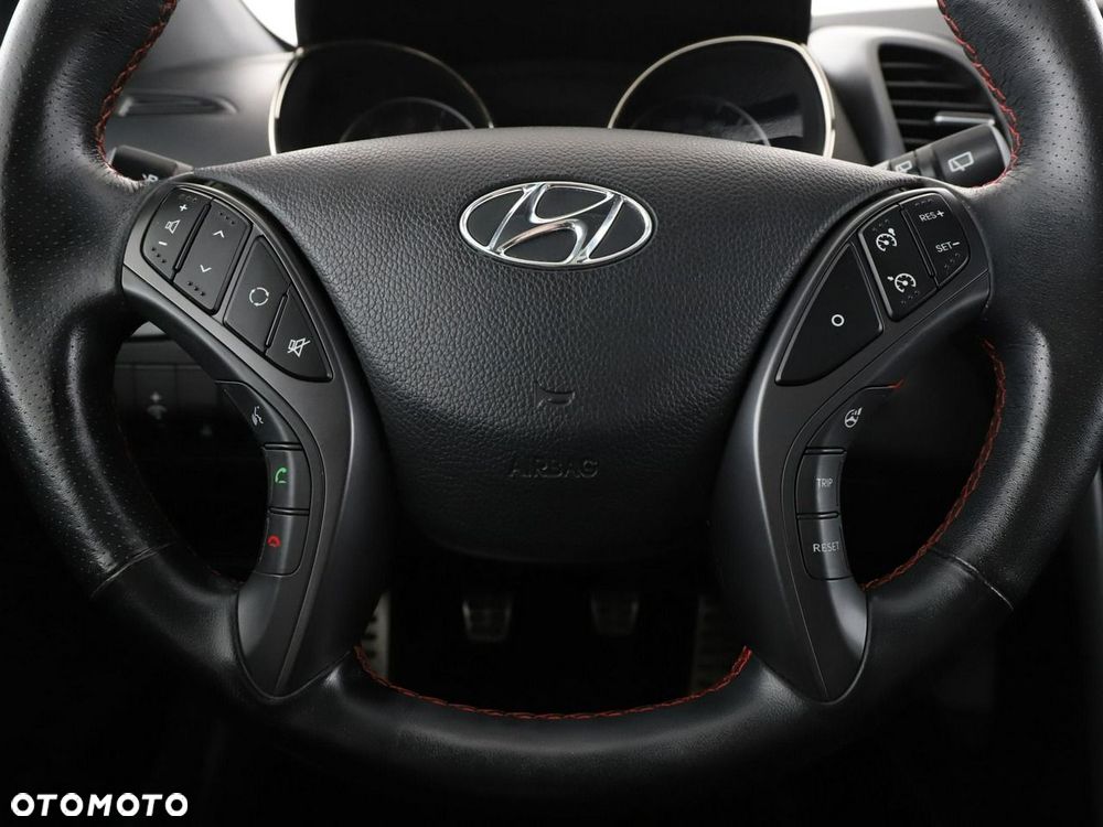 Hyundai i30 1.6 T GDI Turbo - 22