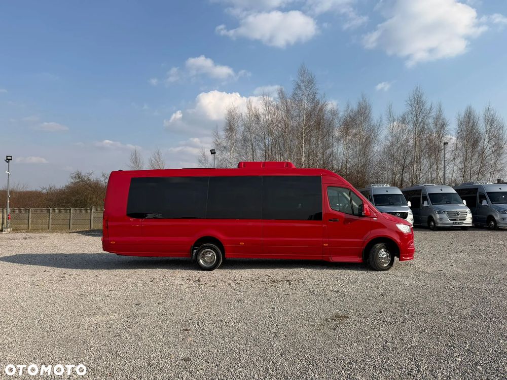 Mercedes-Benz Sprinter 519 - 4