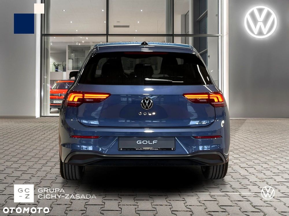 Volkswagen Golf - 5