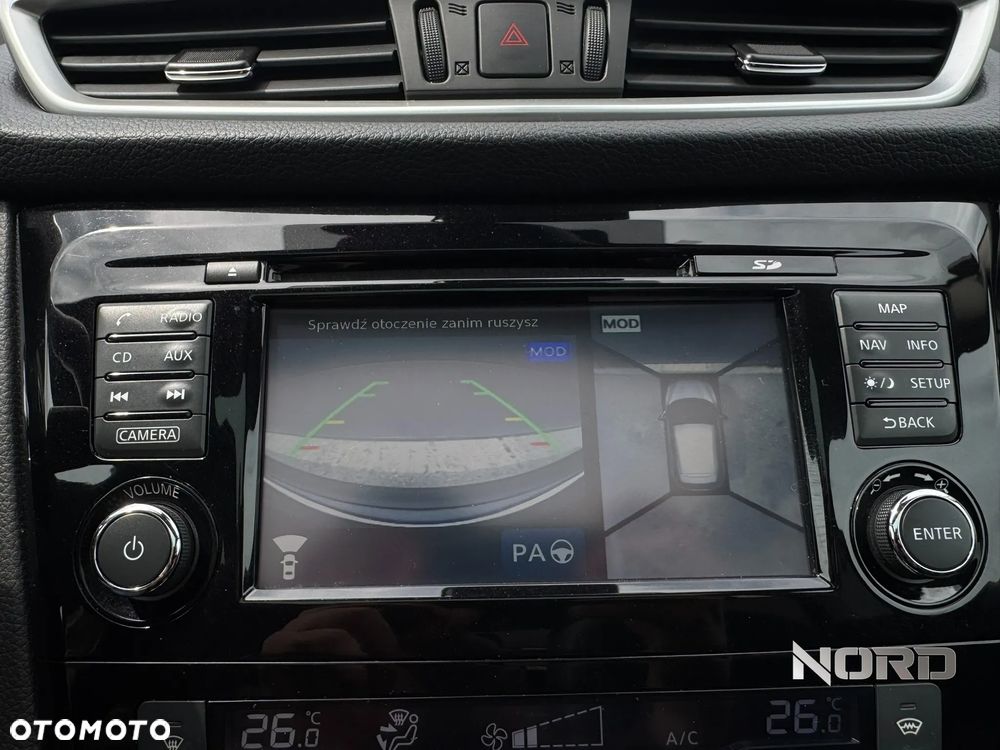 Nissan Qashqai 1.2 DIG-T Tekna EU6 - 17