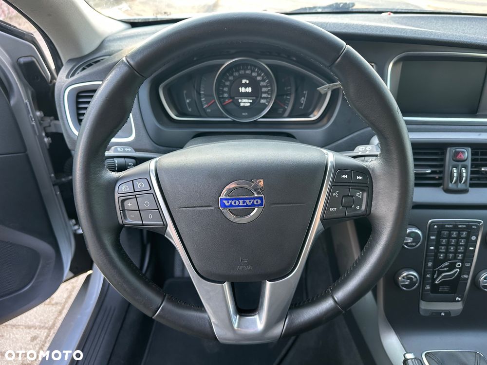 Volvo V40 - 27