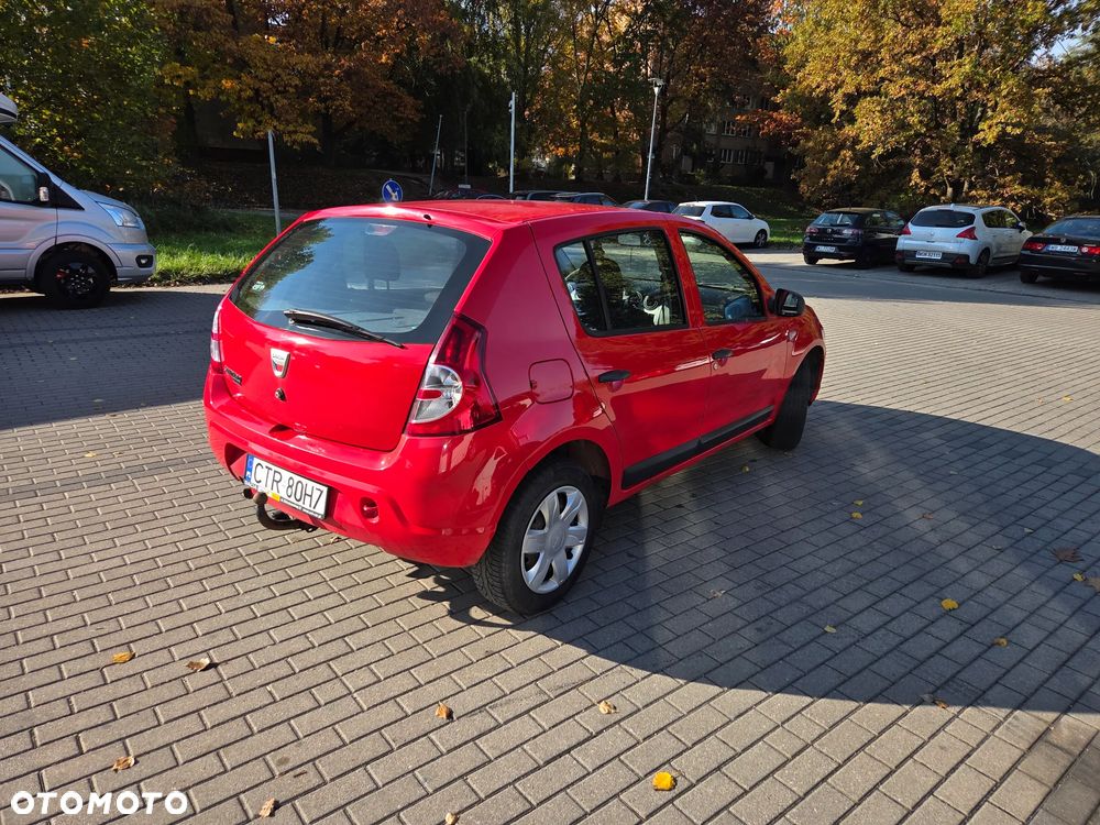 Dacia Sandero - 5