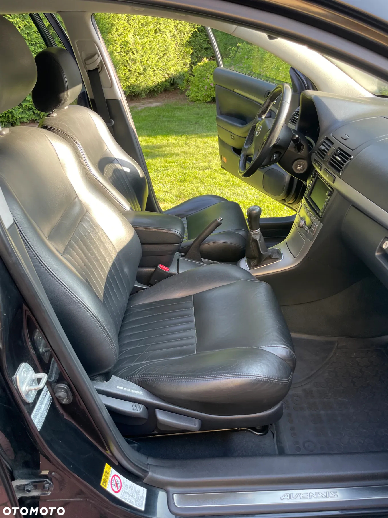Toyota Avensis - 10