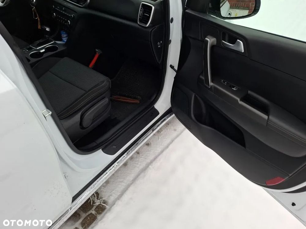 Kia Sportage 1.6 T-GDI L Business Line 4WD DCT - 27