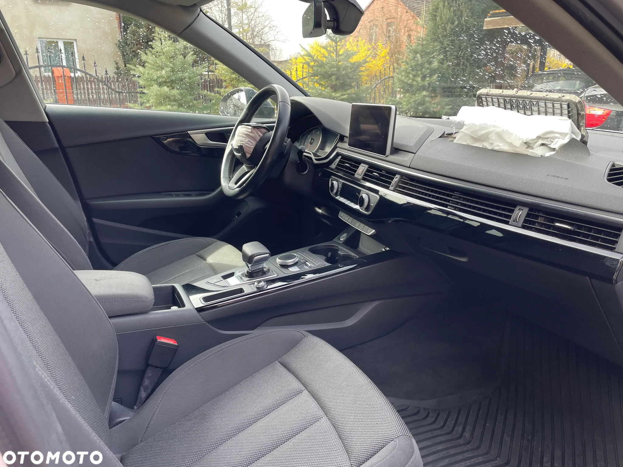 Audi A4 2.0 TDI Design S tronic - 13