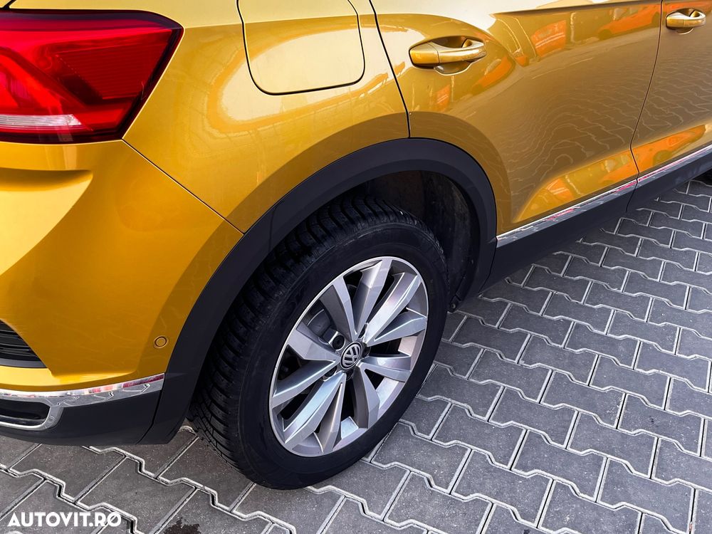 Volkswagen T-Roc - 7