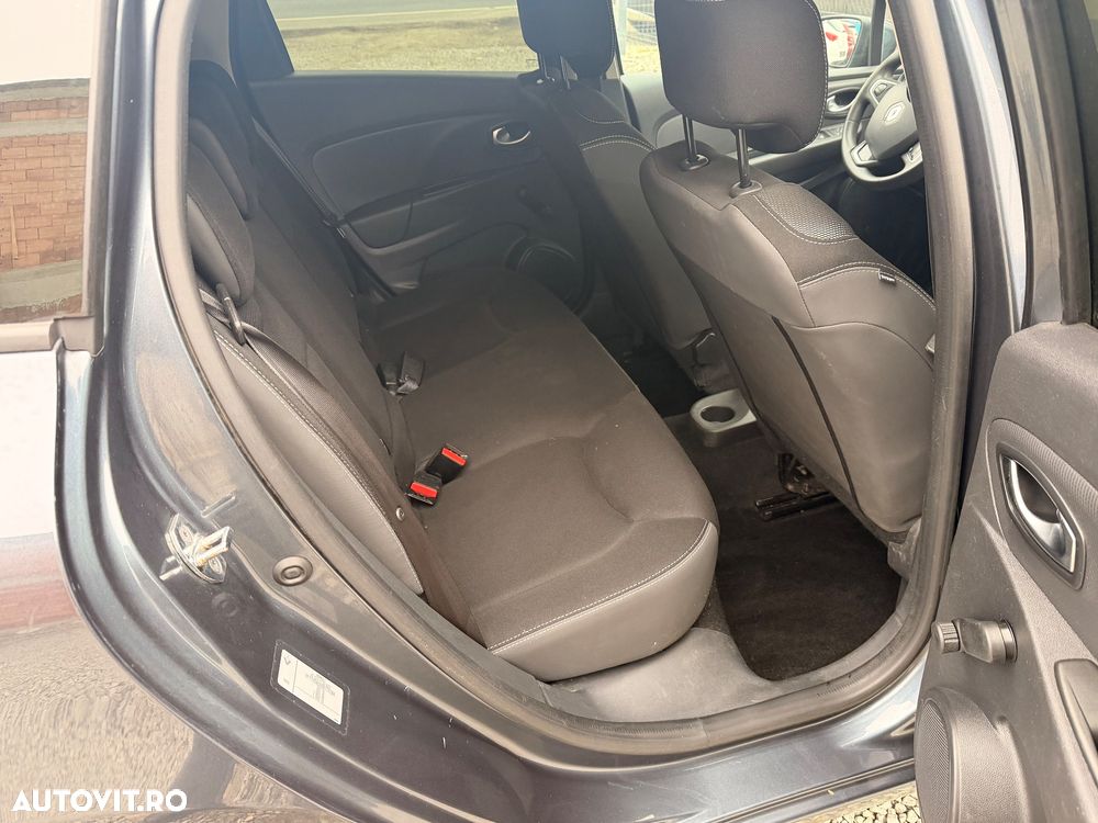 Renault Clio 1.2 16V 75 Authentique - 12