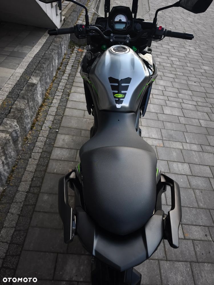 Kawasaki Versys 650 - 22