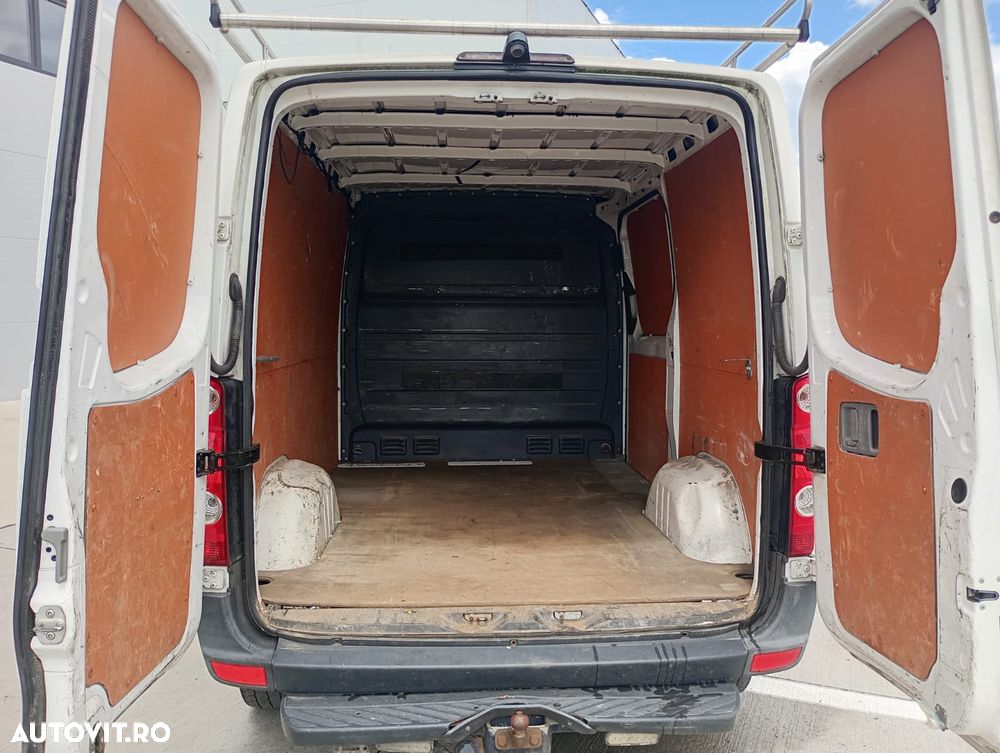 Volkswagen Crafter 2.0 TDi - 5