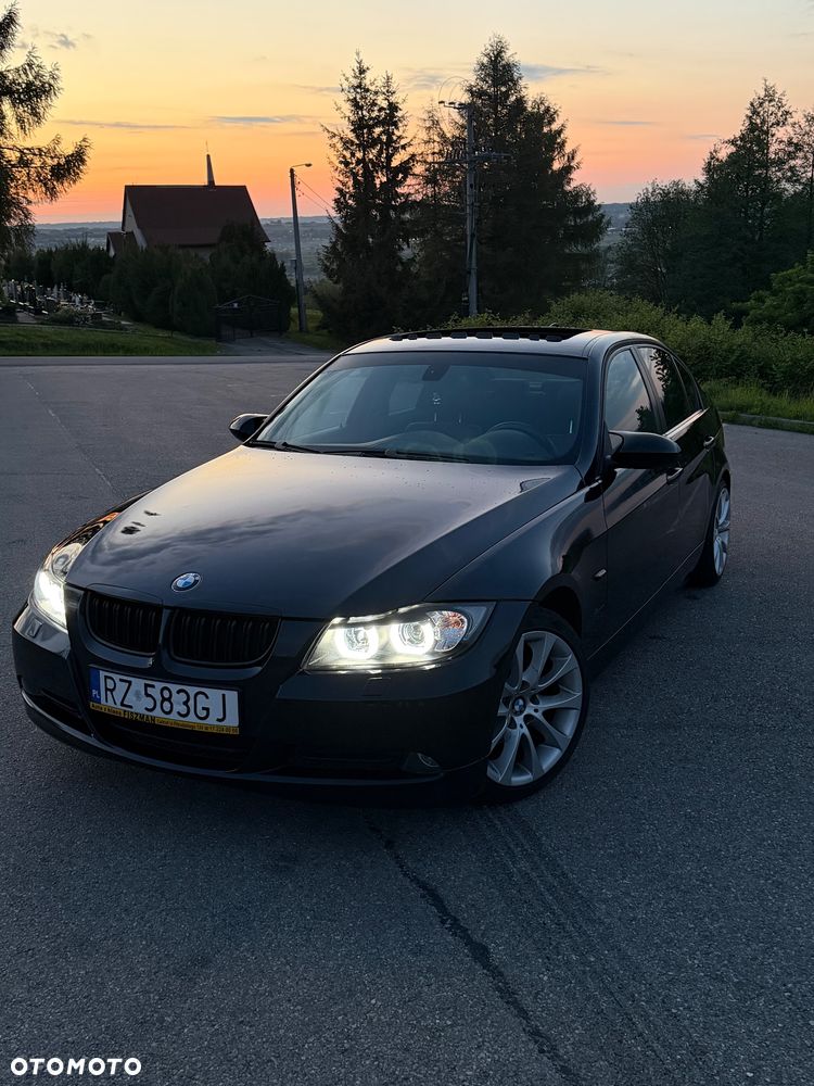 BMW Seria 3 320i Edition Sport - 5