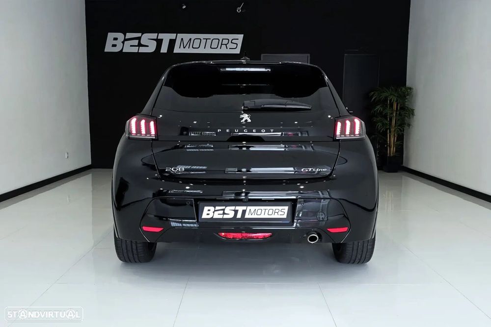 Peugeot 208 - 6
