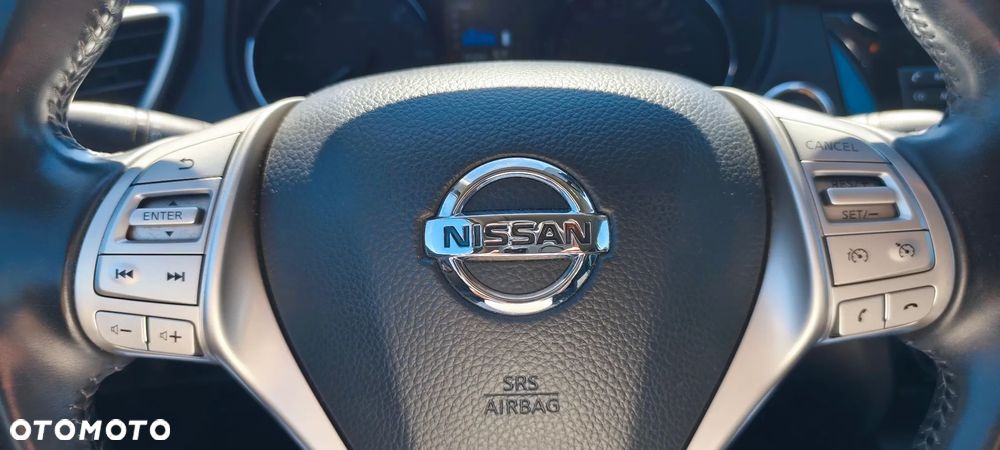 Nissan Qashqai 1.5 dCi Tekna EU6 - 25