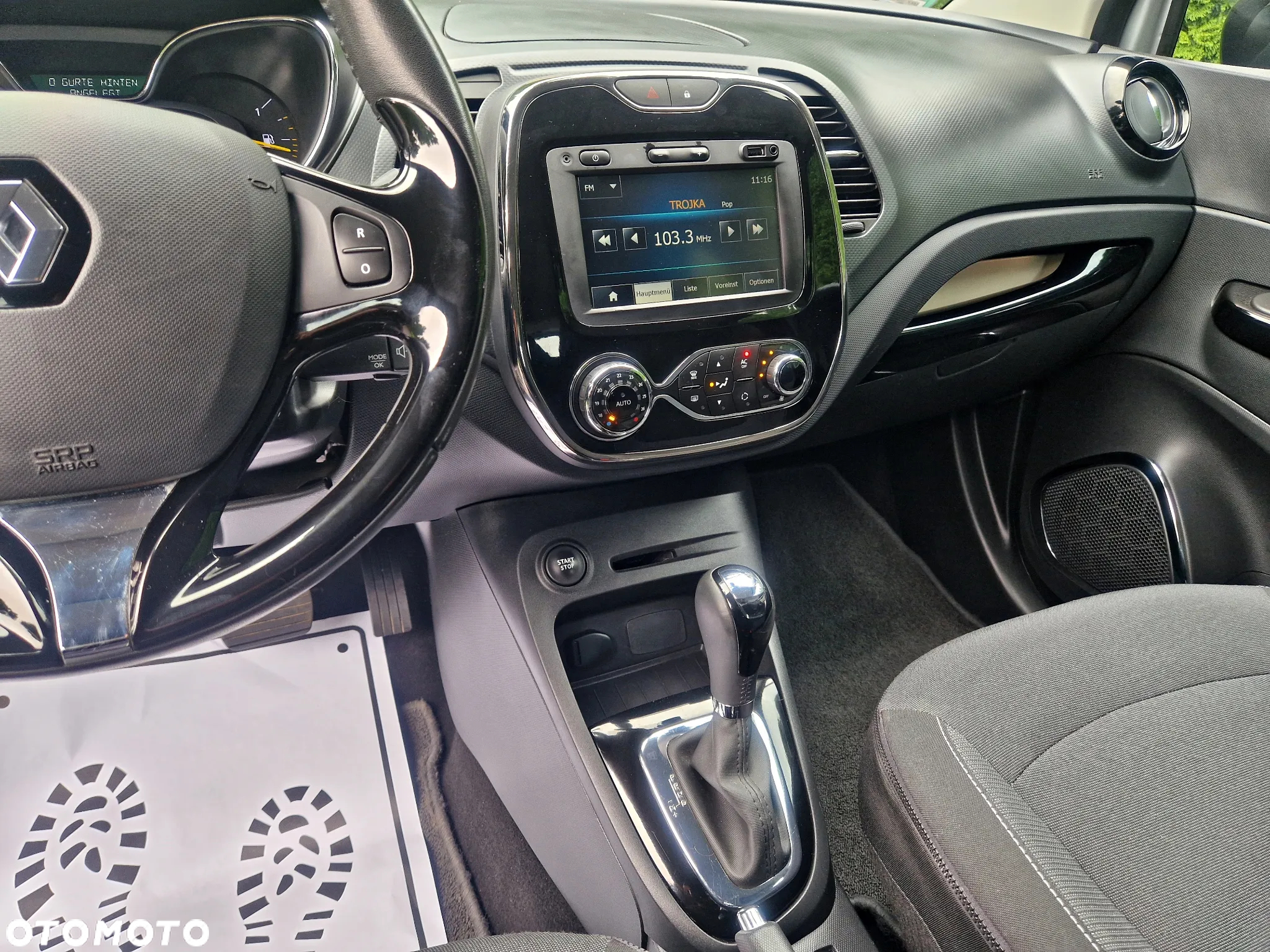 Renault Captur - 18