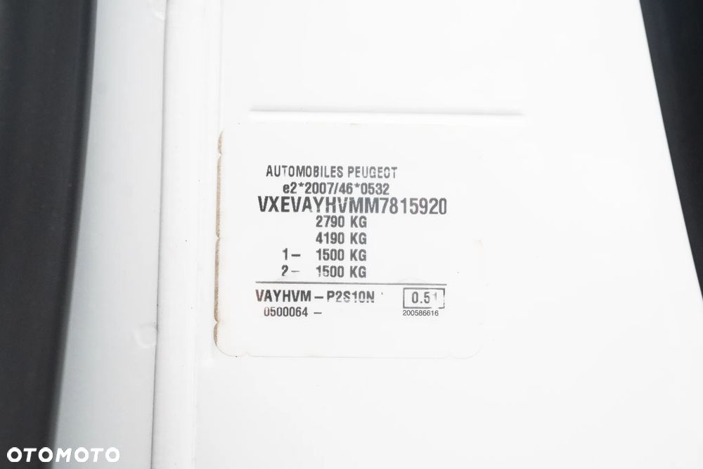 Opel Vivaro Kombi Long 2,7t Enjoy - 30