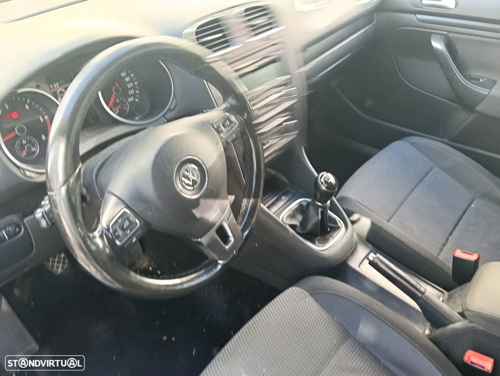 VW Golf Variant 1.6 TDi Confortline - 13